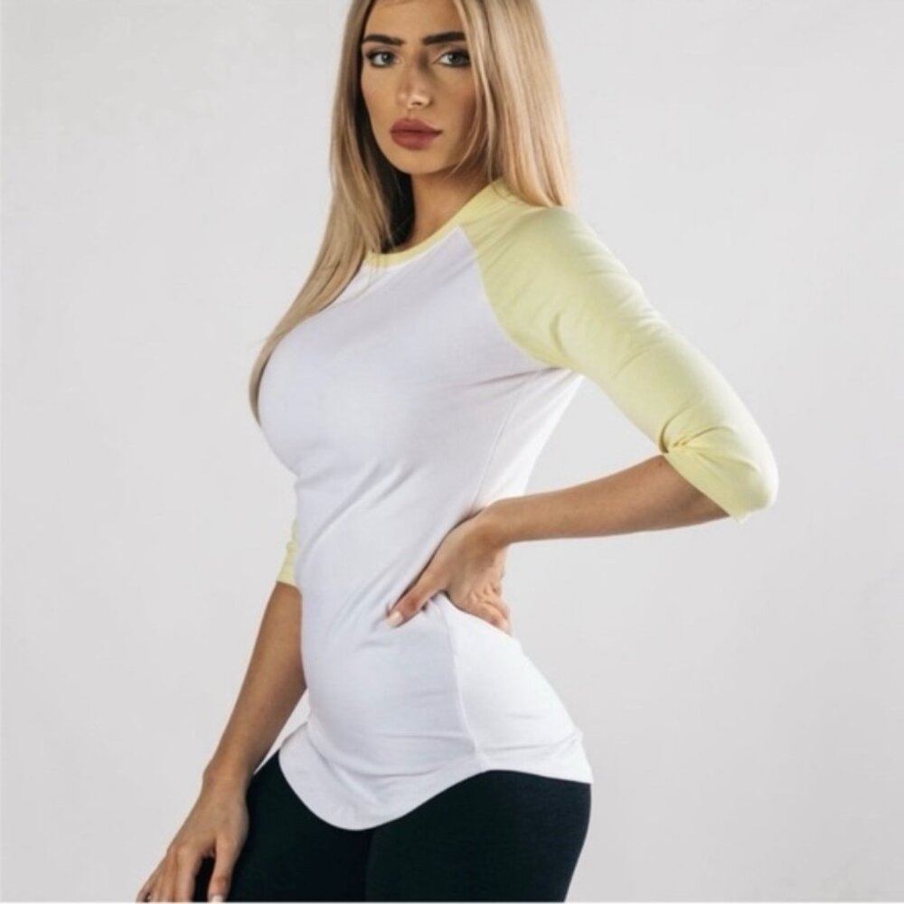 Alphalete raglan-style baseball tee in size XL